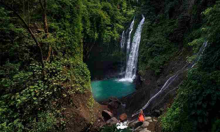Aling-Aling Waterfall