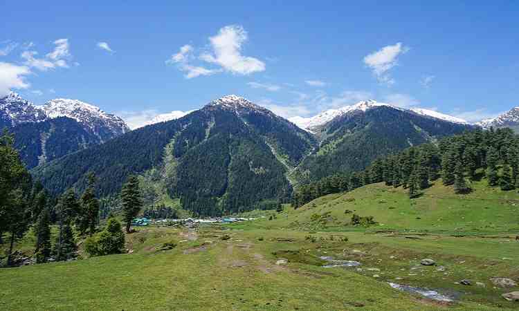 Aru Valley Trek