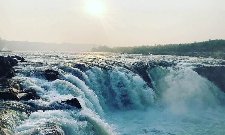 Dhuandhar Falls